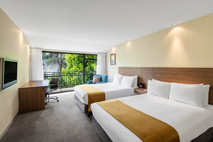 Twin Room at Holiday Inn Auckland Airport