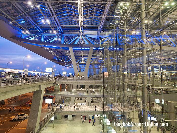 Bangkok Airport Terminal entrance