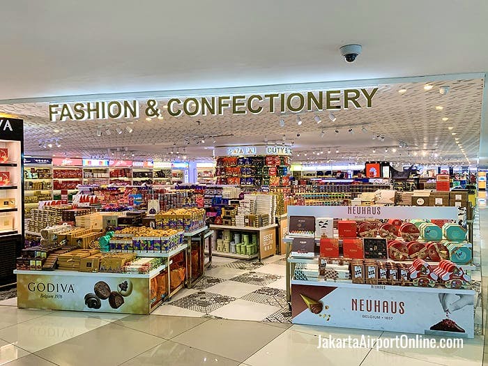Fashion, confectionery, snacks and souvenirs