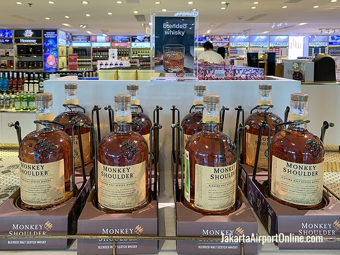 新作モデル 巻きスカート タイシルク ジャカルタ DUTY FREE ひざ丈