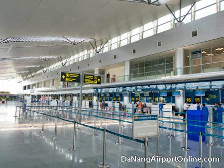 Da Nang Airport Check-in Counters