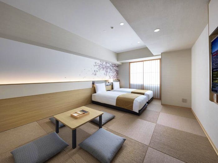 Deluxe Tatami Room
