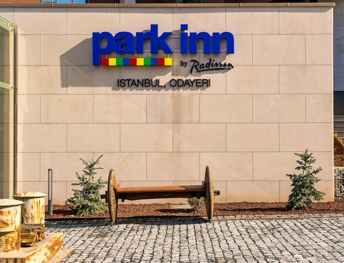 Park Inn by Radisson Istanbul Airport Entrance