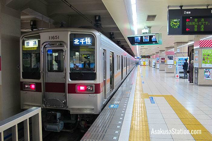 A local train bound for Kita-Senju Station at Tobu Asakusa Station
