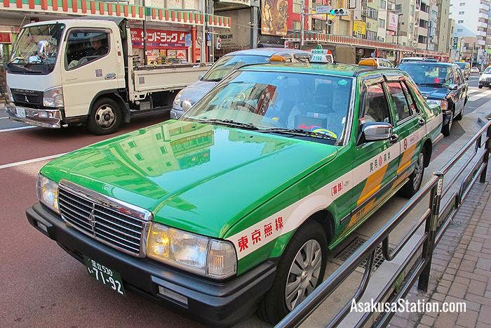 A Tokyo Musen taxi