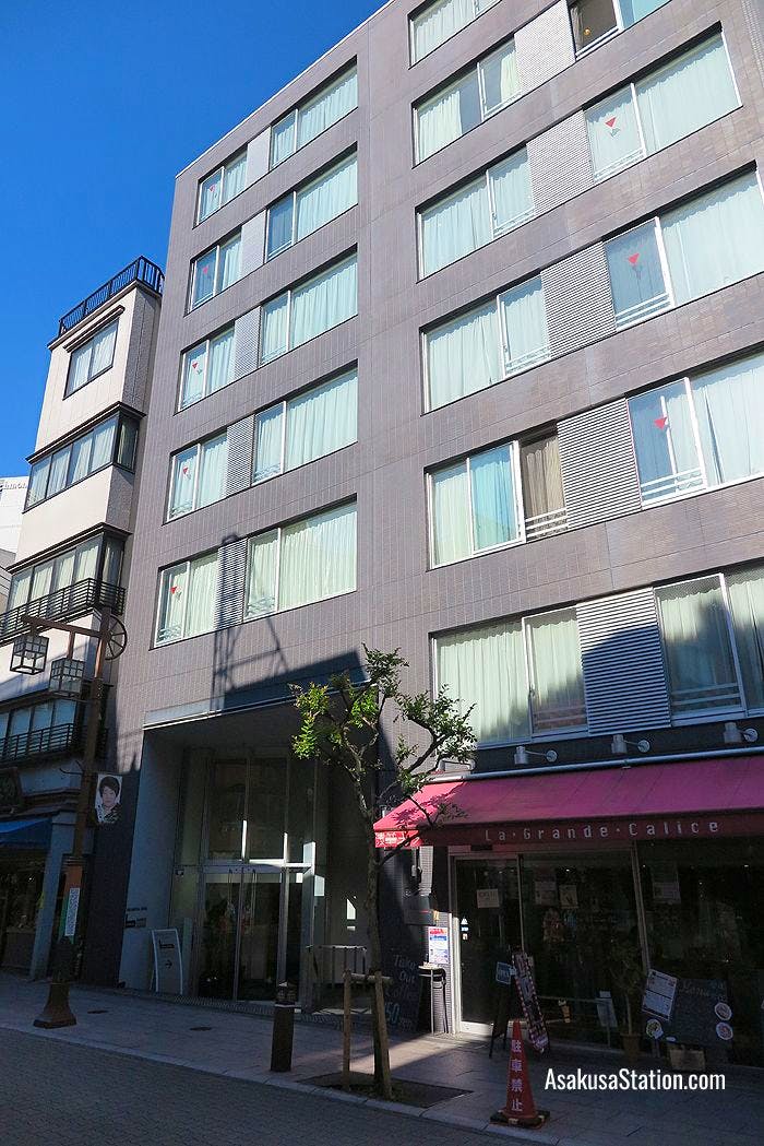 A street view of B:Conte Asakusa