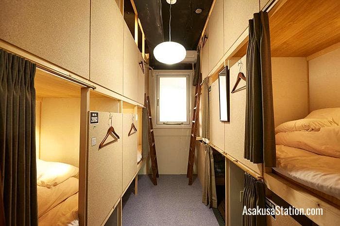 Dormitory bunk beds