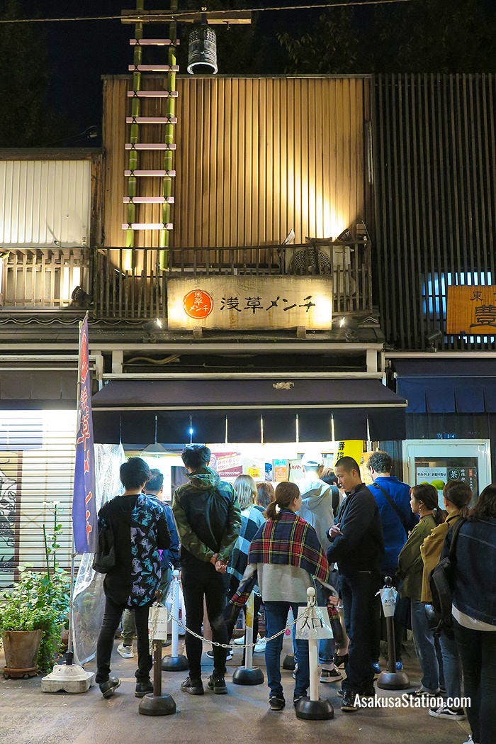 Folks lining up for Asakusa Menchi