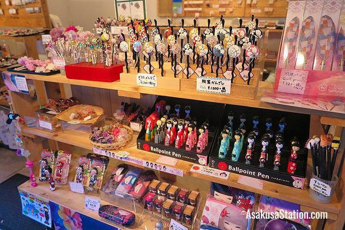 Kanzashi hair pins and other colorful souvenirs