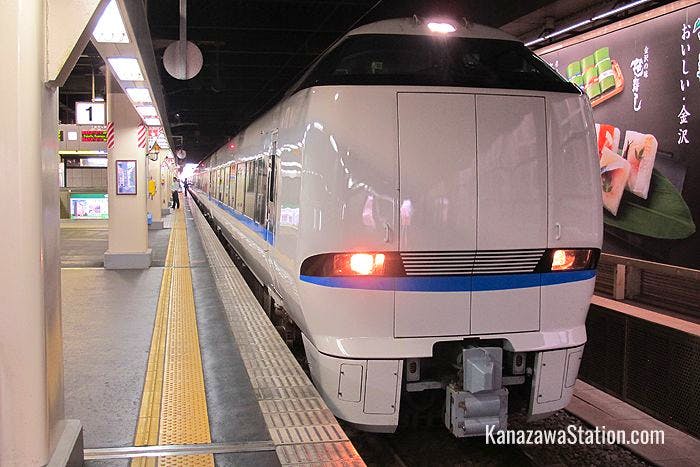 The Limited Express Thunderbird at Platform 1 Kanazawa Station