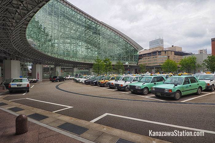 The taxi rank at Kanazawa Station’s east exit