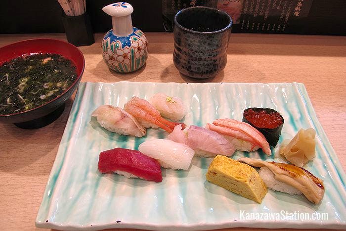A lunch time sushi set at the Kanazawa Station branch of Maimon Sushi will cost you 1,280 yen + tax