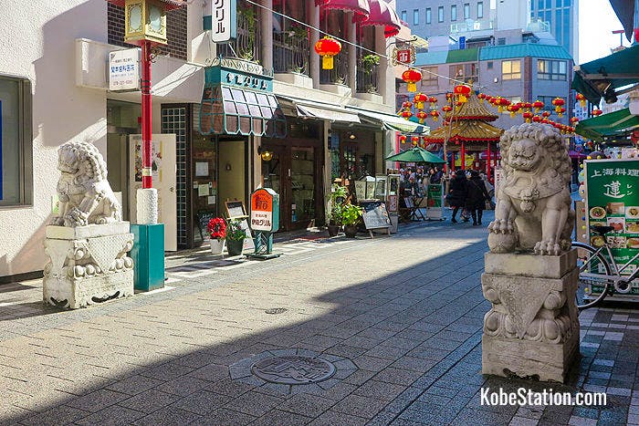 The Stone Lions at Kobe Chinatown