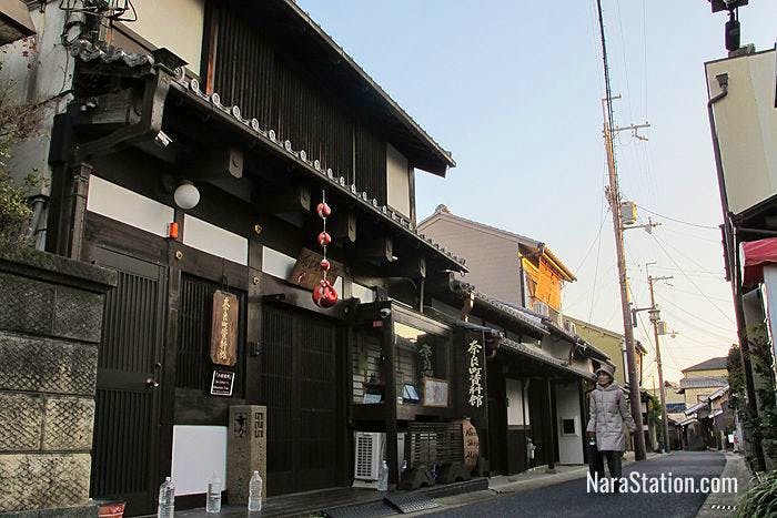 Naramachi Shiryokan is a museum dedicated to this district’s history