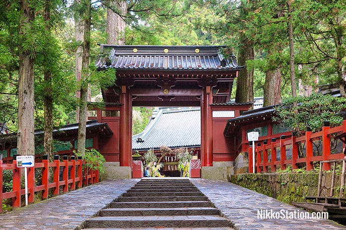 The entrance to the Futarasan Jinja Shrine