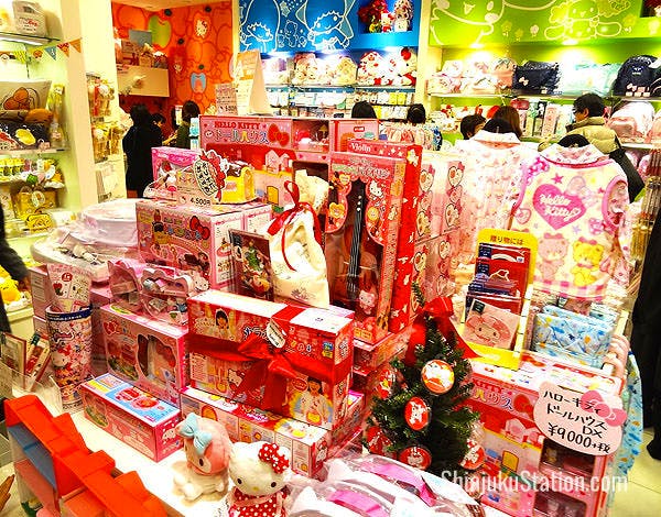 Hello Kitty goods at Takashimaya Shinjuku