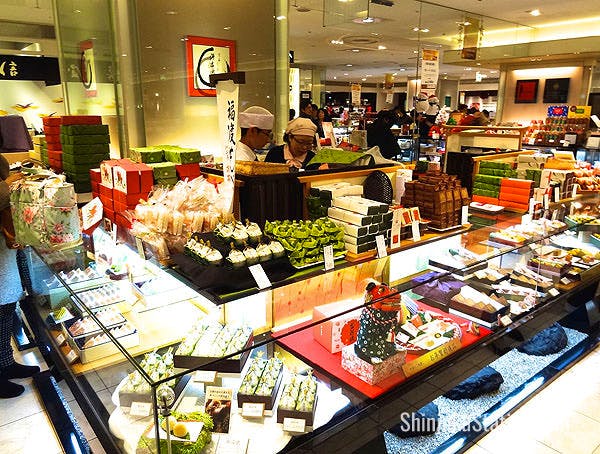 Takashimaya’s food basement features many kinds of wagashi traditional sweets