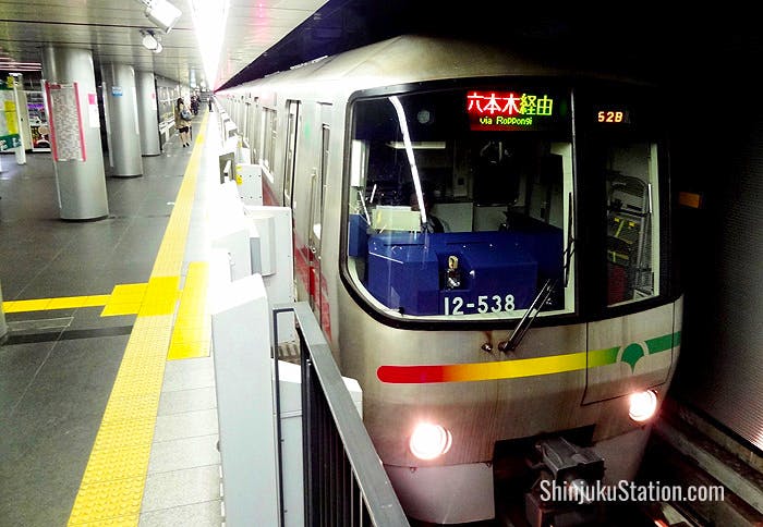 A Toei Oedo Line subway bound for Hikarigaoka