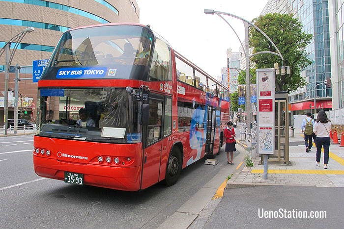 The Sky Hop Bus at Ueno Matsuzakaya Minamikan bus stop